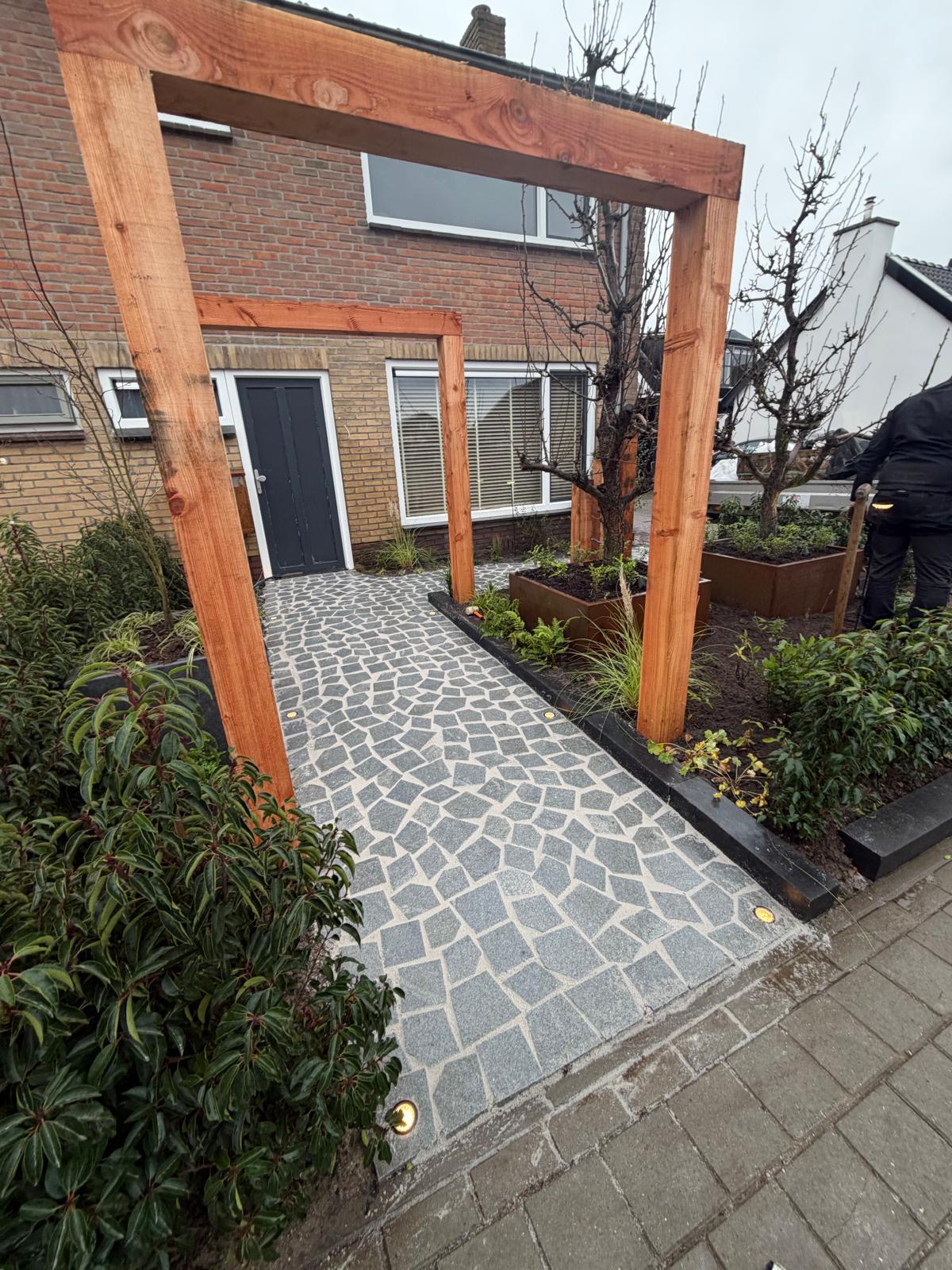 Degelijk straatwerk op maat